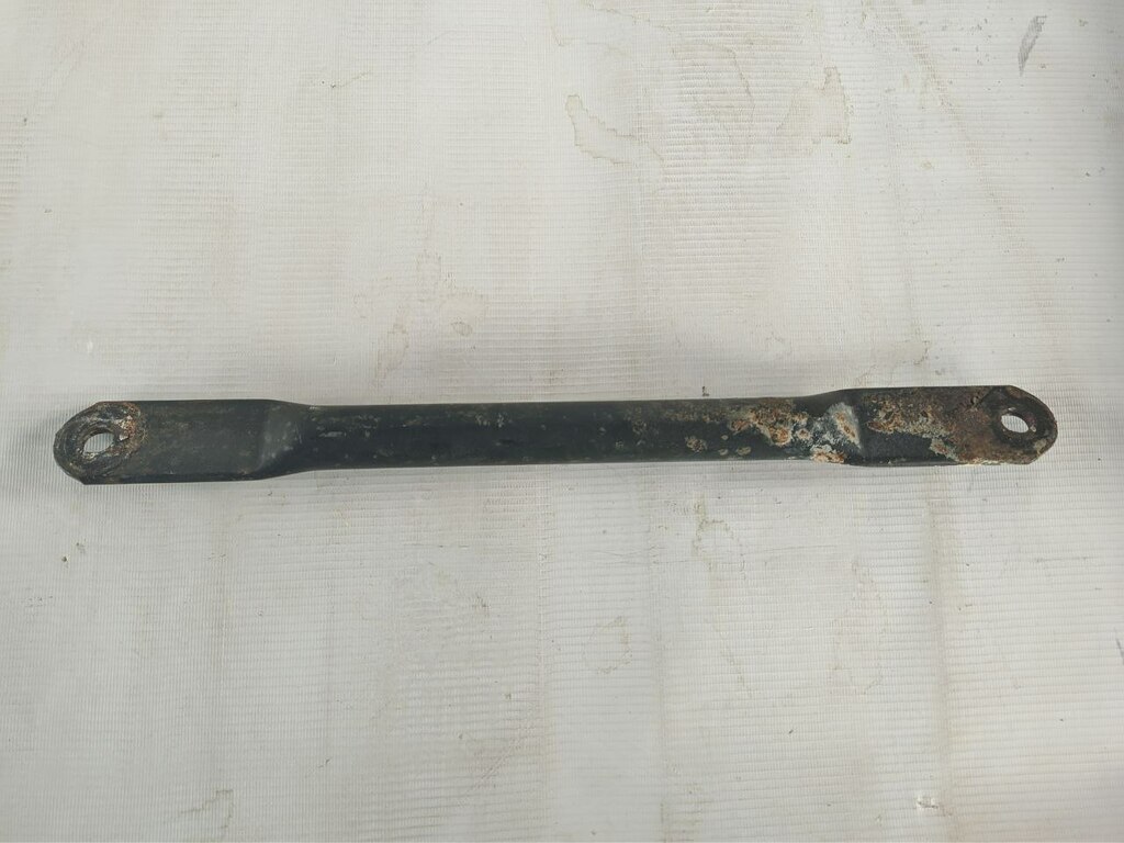 кронштейн замка кабины б/у \ коррозия